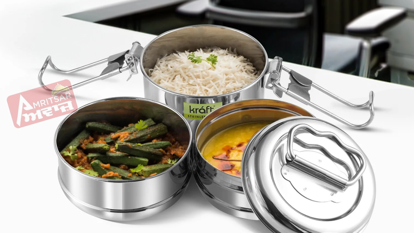 ਭੁੱਲ ਕੇ ਵੀ ਸਟੀਲ ਦੇ ਡੱਬਿਆਂ ‘ਚ ਨਾ ਰੱਖੋ ਇਹ ਚੀਜ਼ਾਂ, ਨਹੀਂ ਤਾਂ ਵਿਗੜ ਜਾਵੇਗੀ ਸਿਹਤ ਤੇ ਸੁਆਦ !