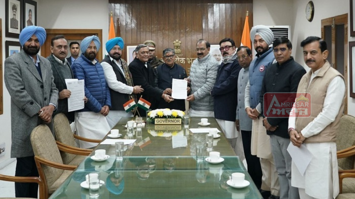 ਰਾਜਪਾਲ ਨੂੰ ਮਿਲਿਆ BJP ਪੰਜਾਬ ਦਾ ਵਫਦ, ਹੱਦਬੰਦੀ ਪ੍ਰਕਿਰਿਆ ‘ਚ ਦਖਲ ਦੇਣ ਦੀ ਕੀਤੀ ਮੰਗ :