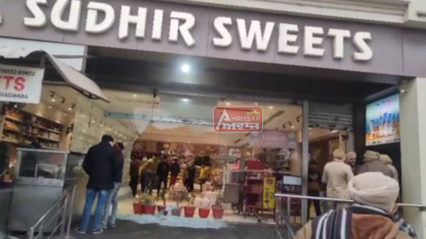 CM Mann ਦੀ ਫਗਵਾੜਾ ਫੇਰੀ ਤੋਂ ਪਹਿਲਾਂ ਗੋਲੀਆਂ ਨਾਲ ਦਹਿਲਿਆ ਫਗਵਾੜਾ, ਮਠਿਆਈ ਦੀ ਦੁਕਾਨ ’ਤੇ ਹੋਈ ਫਾਇਰਿੰਗ :