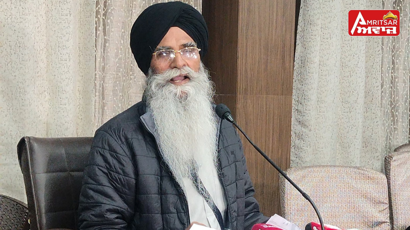 ਐਡਵੋਕੇਟ ਧਾਮੀ ਦਾ ਸਖ਼ਤ ਰੁਖ: CTET ’ਚ ਸਿੱਖਾਂ ਦੇ ਕੜੇ ਲੁਹਾਉਣਾ ‘ਸਿੱਖ ਵਿਰੋਧੀ ਮਾਨਸਿਕਤਾ’, SGPC ਨੇ ਪੜਤਾਲ ਦੇ ਦਿੱਤੇ ਨਿਰਦੇਸ਼ !