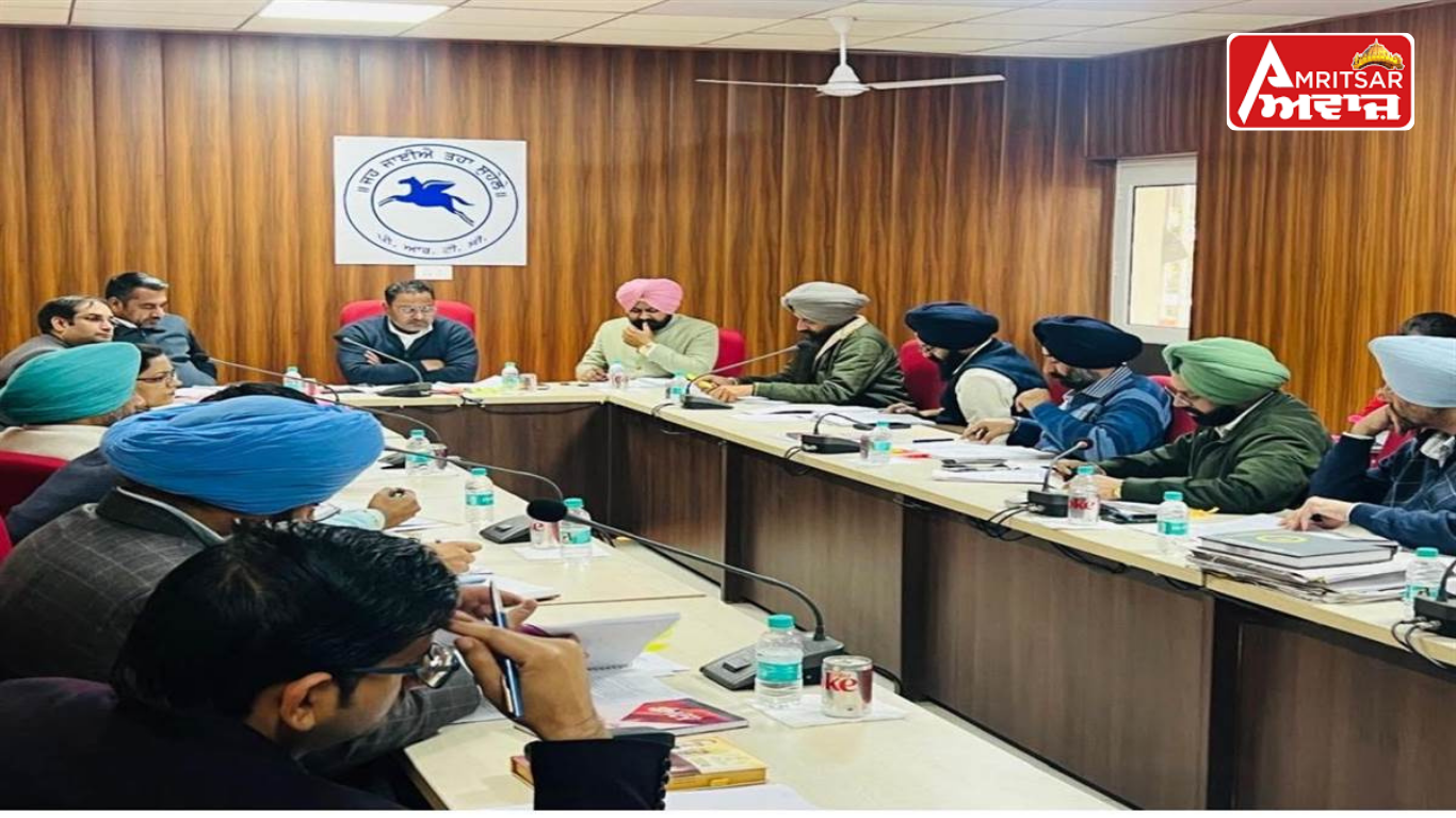 ਸਮੂਹ ਬੱਸ ਅੱਡਿਆਂ ’ਤੇ ਲੱਗਣਗੇ Solar System, ਪੀਆਰਟੀਸੀ ਦੇ ਬੋਰਡ ਆਫ ਡਾਇਰੈਕਟਰਜ਼ ਦੀ ਬੈਠਕ ਮੌਕੇ ਅਹਿਮ ਫ਼ੈਸਲੇ :